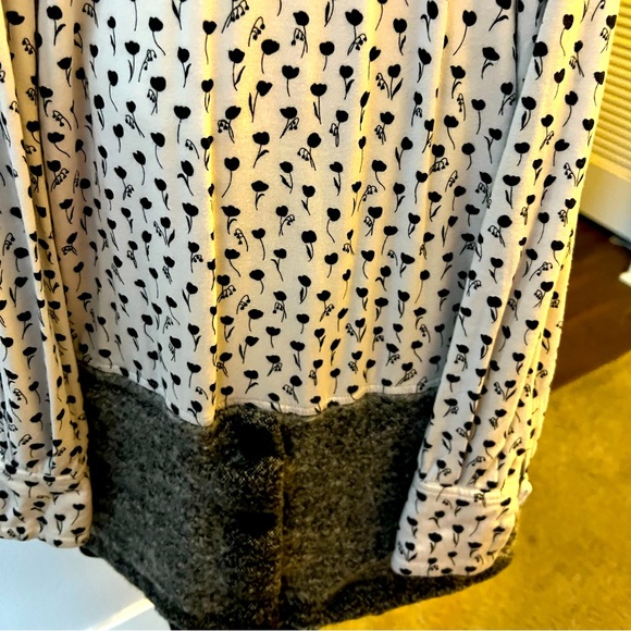 Worn once 100% Authentic Dolce & Gabanna dress - Picture 3 of 4